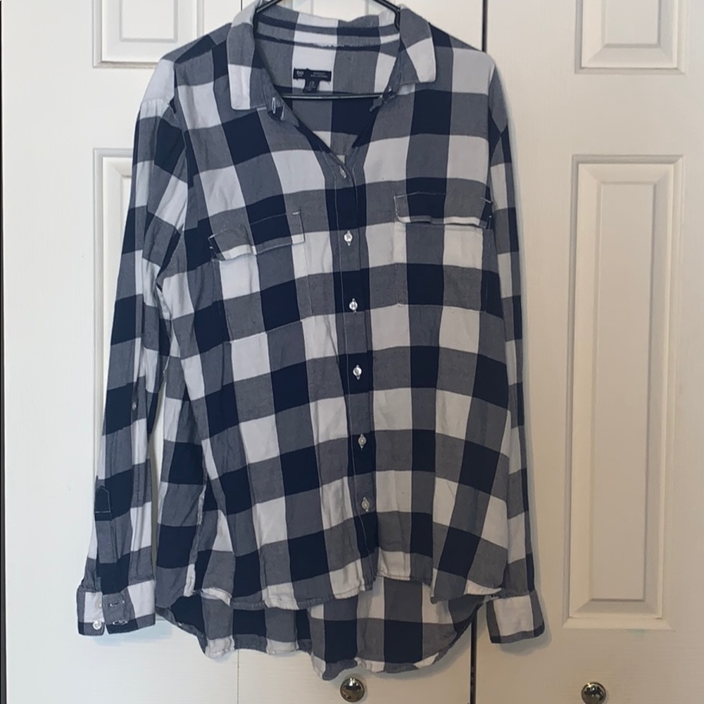 Gap Navy Blue and White Flannel